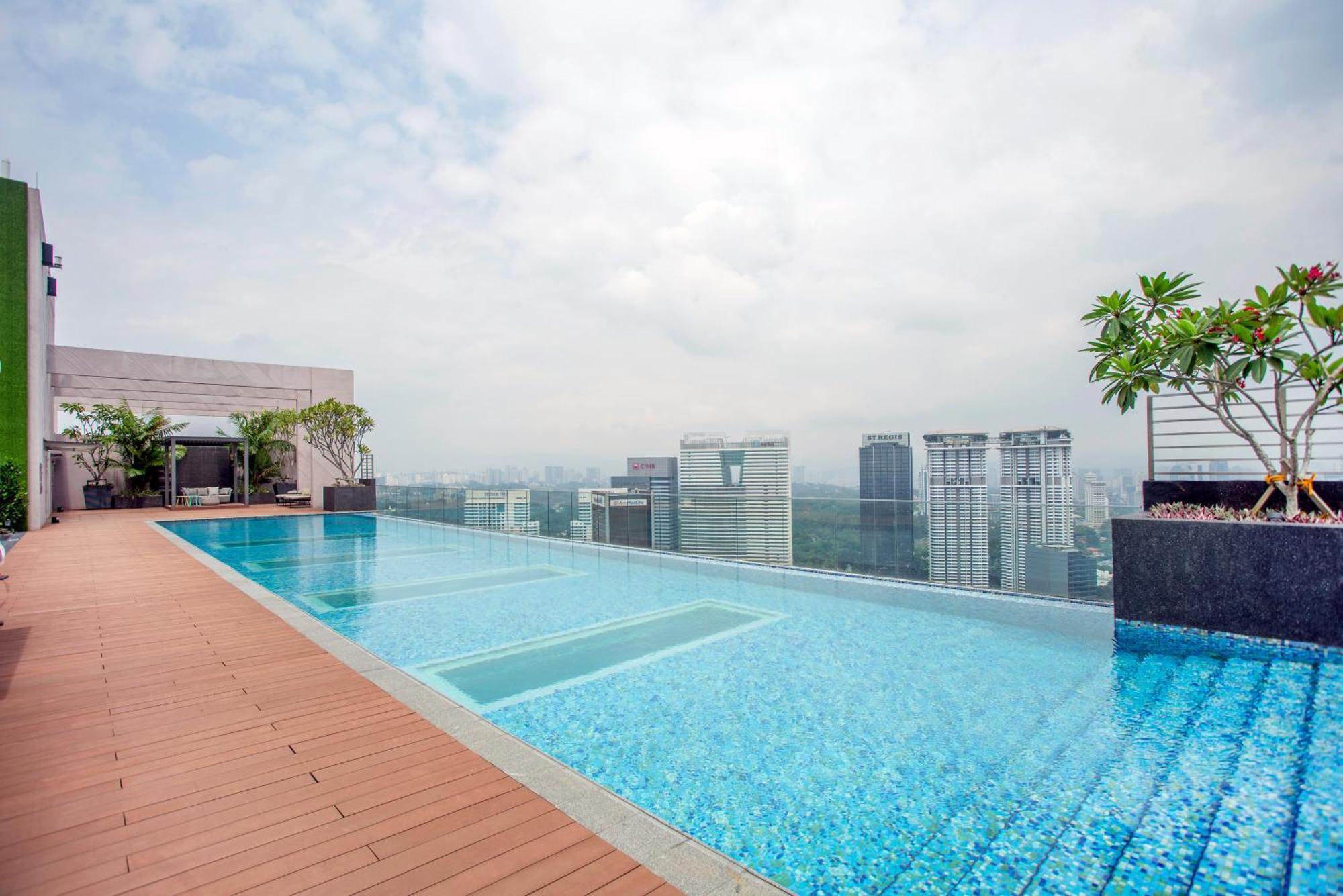 Riveria City Near Kl Sentral With 118 View Sky Infinity Pool By Cobnb Куала-Лумпур Екстер'єр фото